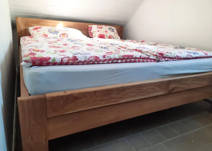 Wineberry Apartment